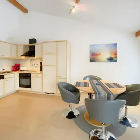 아파트 Haus Berlin Ferienwohung 7 쾰핀제