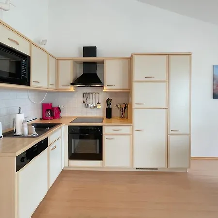 Haus Berlin Ferienwohung 7 아파트 *