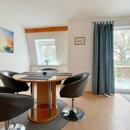 Haus Berlin Ferienwohung 7 * 쾰핀제